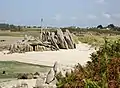 Rochers sur la plage de la Croix (rive sud de la baie de Tressény) 1.