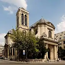 Campanile de l'Église Saint-Nicolas-du-Chardonnet à Paris.