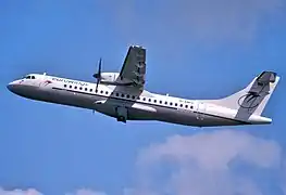 Un ancien ATR 72-500 d'Eurowings photographié en 2004 à Berlin