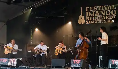 30e Festival Django Reinhardt à Samois-sur-Seine, juin 2009.