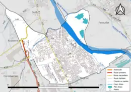 Carte en couleur présentant le réseau hydrographique de la commune