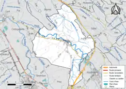 Carte en couleur présentant le réseau hydrographique de la commune