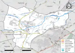 Carte en couleur présentant le réseau hydrographique de la commune