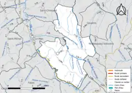 Carte en couleur présentant le réseau hydrographique de la commune