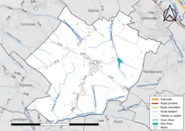 Carte en couleur présentant le réseau hydrographique de la commune