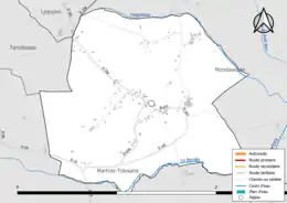 Carte en couleur présentant le réseau hydrographique de la commune