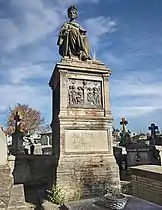 Auguste Toulza - Statue et bas relief par Carrier-Belleuse.