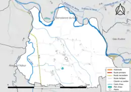 Carte en couleur présentant le réseau hydrographique de la commune