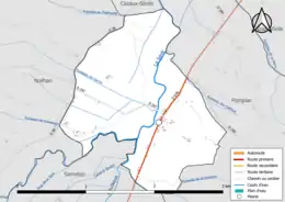 Carte en couleur présentant le réseau hydrographique de la commune