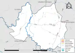 Carte en couleur présentant le réseau hydrographique de la commune