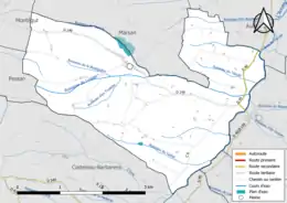 Carte en couleur présentant le réseau hydrographique de la commune