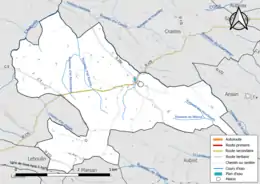 Carte en couleur présentant le réseau hydrographique de la commune