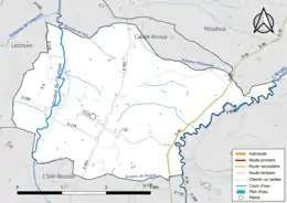 Carte en couleur présentant le réseau hydrographique de la commune