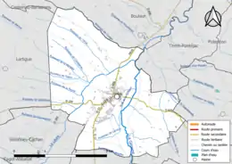 Carte en couleur présentant le réseau hydrographique de la commune