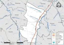 Carte en couleur présentant le réseau hydrographique de la commune