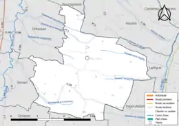 Carte en couleur présentant le réseau hydrographique de la commune