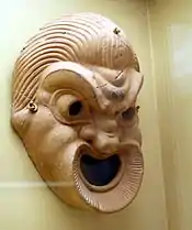 Masque de théâtre. -IVe ou -IIIe siècle.