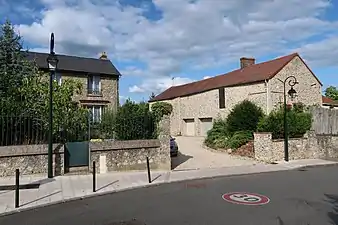 Maison en meulière.