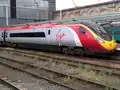 Rame n° 390045 « Virgin Valiant » à Carlisle, dans la dernière livrée Virgin rouge et argent.