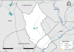 Carte en couleur présentantle réseau hydrographique de la commune