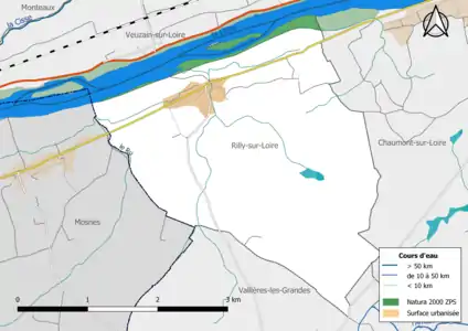 Une partie du territoire communal est incluse dans le site Natura 2000 la « Vallée de la Loire du Loir-et-Cher ».