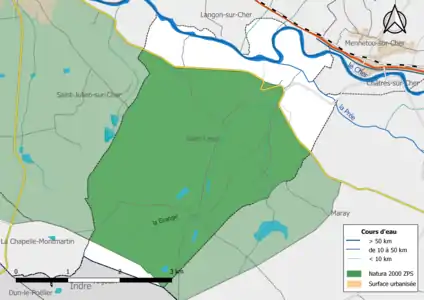 Une partie du territoire communal est incluse dans le site Natura 2000 le « Plateau de Chabris / La Chapelle - Montmartin ».