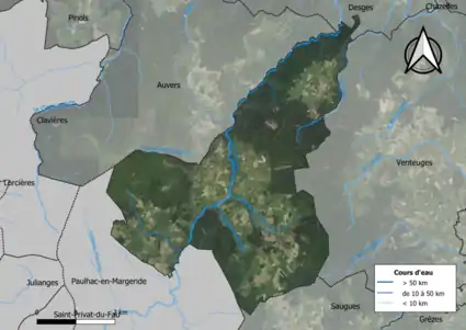 Vue aérienne du territoire communal.