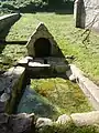 Plouhinec (Finistère) : la fontaine près de la chapelle Saint-They