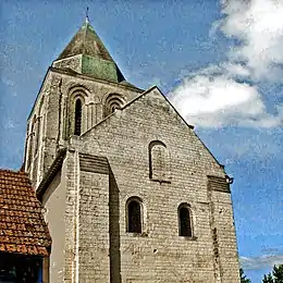 Église Saint-Vincent de Vernoil-le-Fourrier