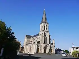 Église Saint-Cyr-et-Sainte-Julitte de Somloire