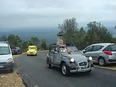 Caravane au mont Bouquet lors de la 4e étape .