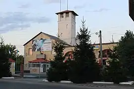 Caserne de pompiers et tour d'observation, classées.