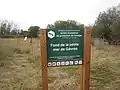 Île de Kerner : panneau annonçant la zone de protection du biotope du fond de la Petite mer de Gâvres.