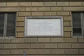 Plaque dédiée à Lorenzo Serristori.