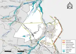 Carte en couleur présentant le réseau hydrographique de la commune