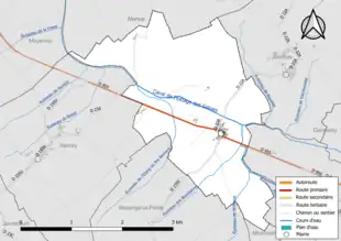 Carte en couleur présentant le réseau hydrographique de la commune