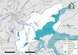 Carte en couleur présentant le réseau hydrographique de la commune