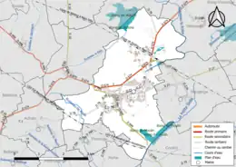 Carte en couleur présentant le réseau hydrographique de la commune