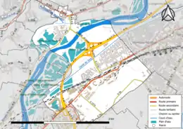 Carte en couleur présentant le réseau hydrographique de la commune