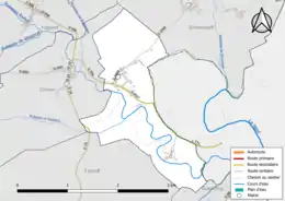 Carte en couleur présentant le réseau hydrographique de la commune