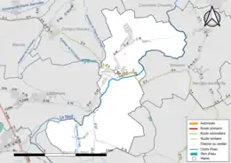 Carte en couleur présentant le réseau hydrographique de la commune