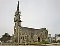 L'église paroissiale Saint-Milliau : vue extérieure d'ensemble.