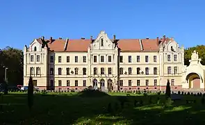 académie d'agriculture de Doublyani, classé,,