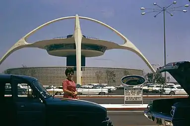 Le Theme Building en 1962