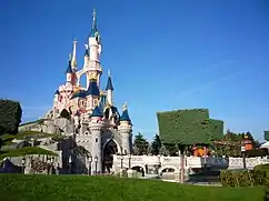 Le Parc Disneyland à Marne-la-Vallée.