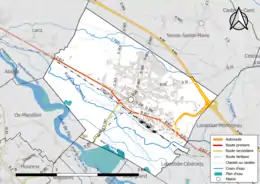 Carte en couleur présentant le réseau hydrographique de la commune