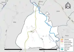 Carte en couleur présentant le réseau hydrographique de la commune