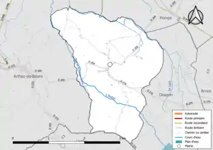 Carte en couleur présentant le réseau hydrographique de la commune