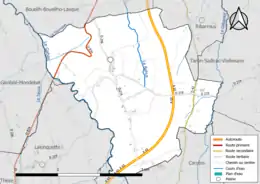 Carte en couleur présentant le réseau hydrographique de la commune