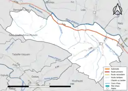 Carte en couleur présentant le réseau hydrographique de la commune